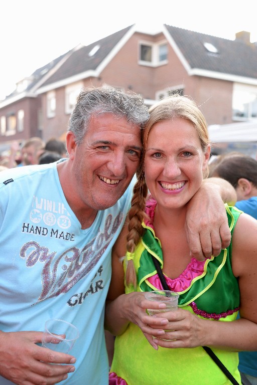 ../Images/Zomercarnaval Noordwijkerhout 321.jpg